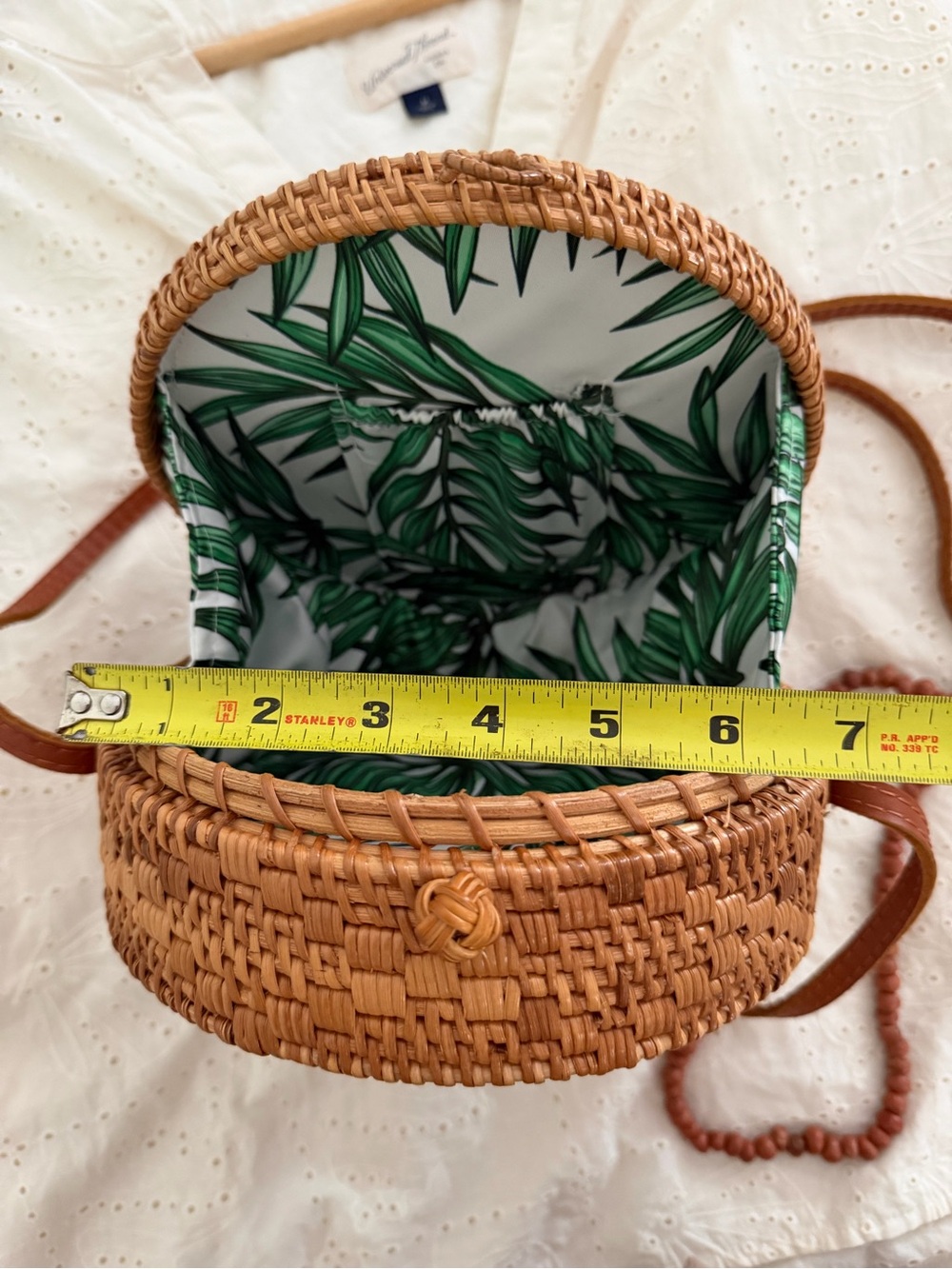 4 Piece Bundle | Oversized Olive Jacket | Blouse | Basket Purse | Necklace - Picture 13 of 13